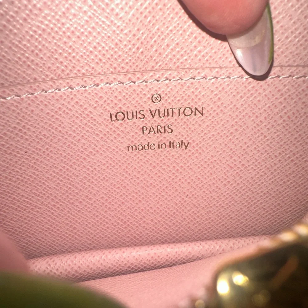 🎀 Louis Vuitton Rose Ballerine Epi Trunk multi cartes
